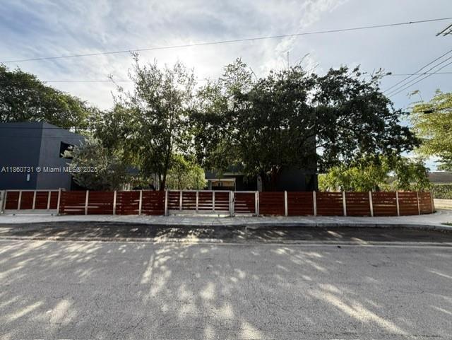 5198 NW 3rd Ave #2
