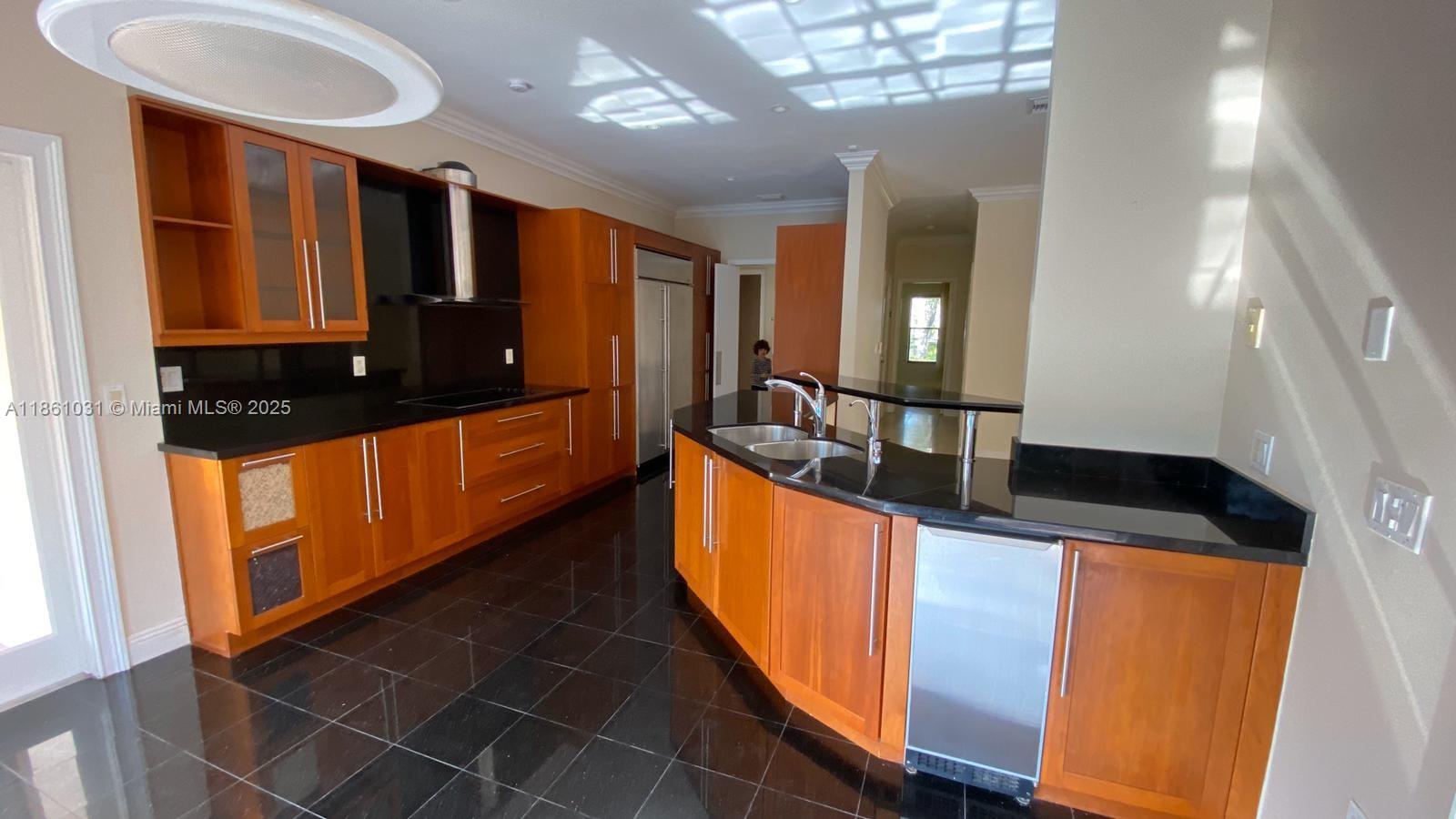 301 Isla Dorada Blvd Coral Gables, FL 33143 301 Isla Dorada Blvd Coral Gables, FL 33143