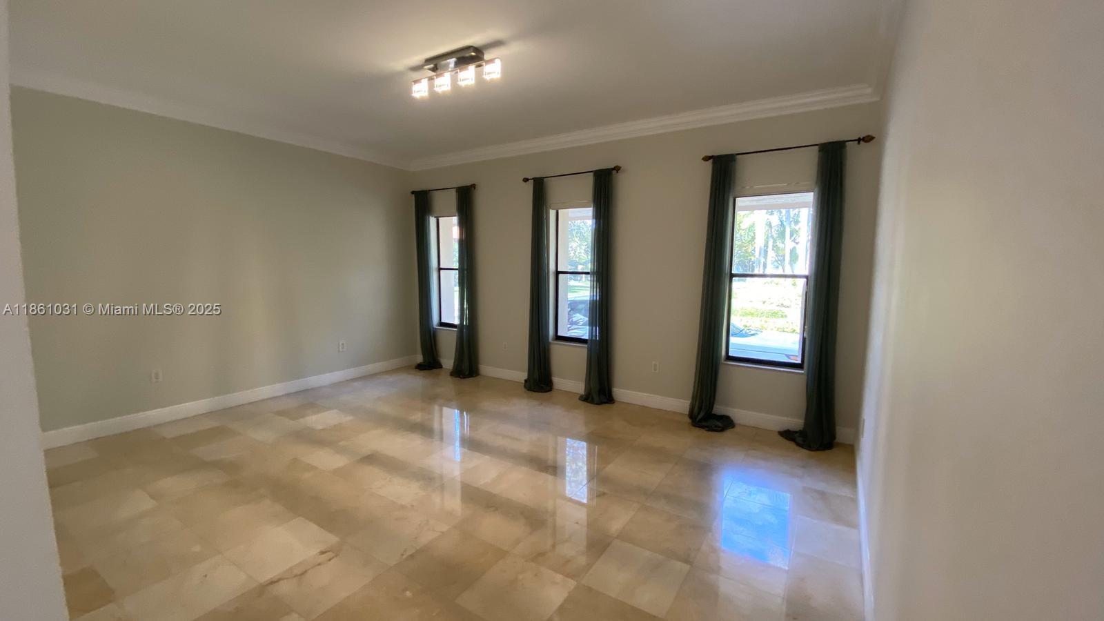 301 Isla Dorada Blvd Coral Gables, FL 33143 301 Isla Dorada Blvd Coral Gables, FL 33143