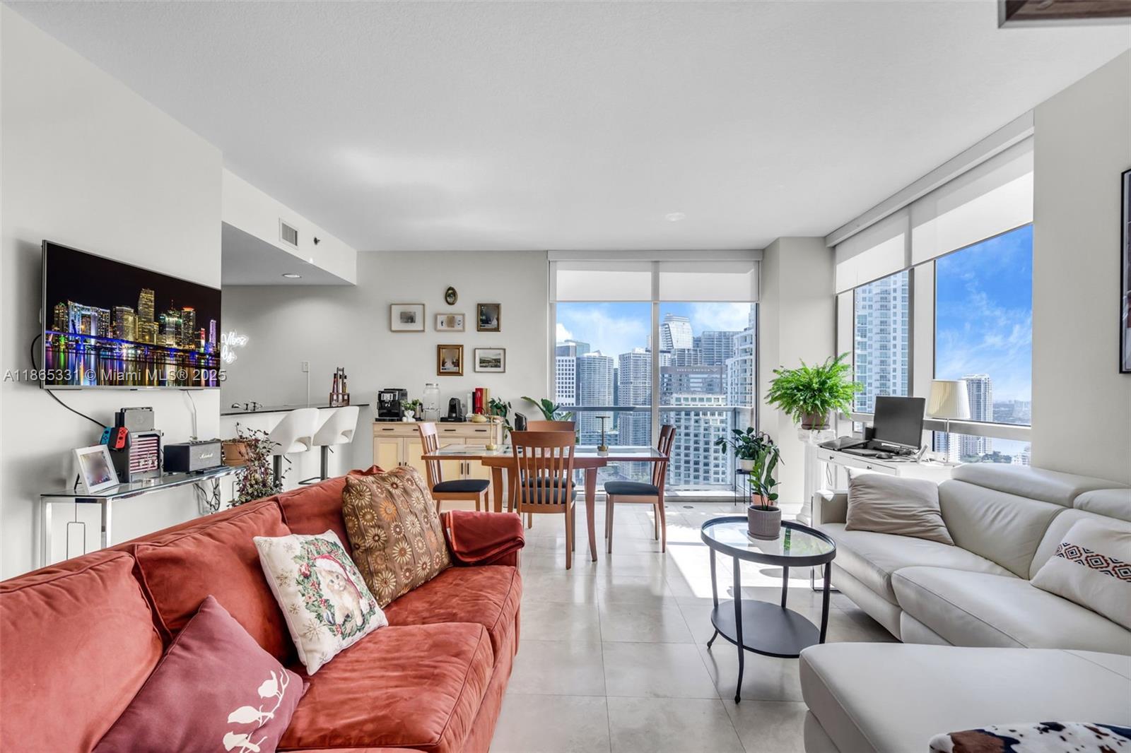image 1060 Brickell Condo3
