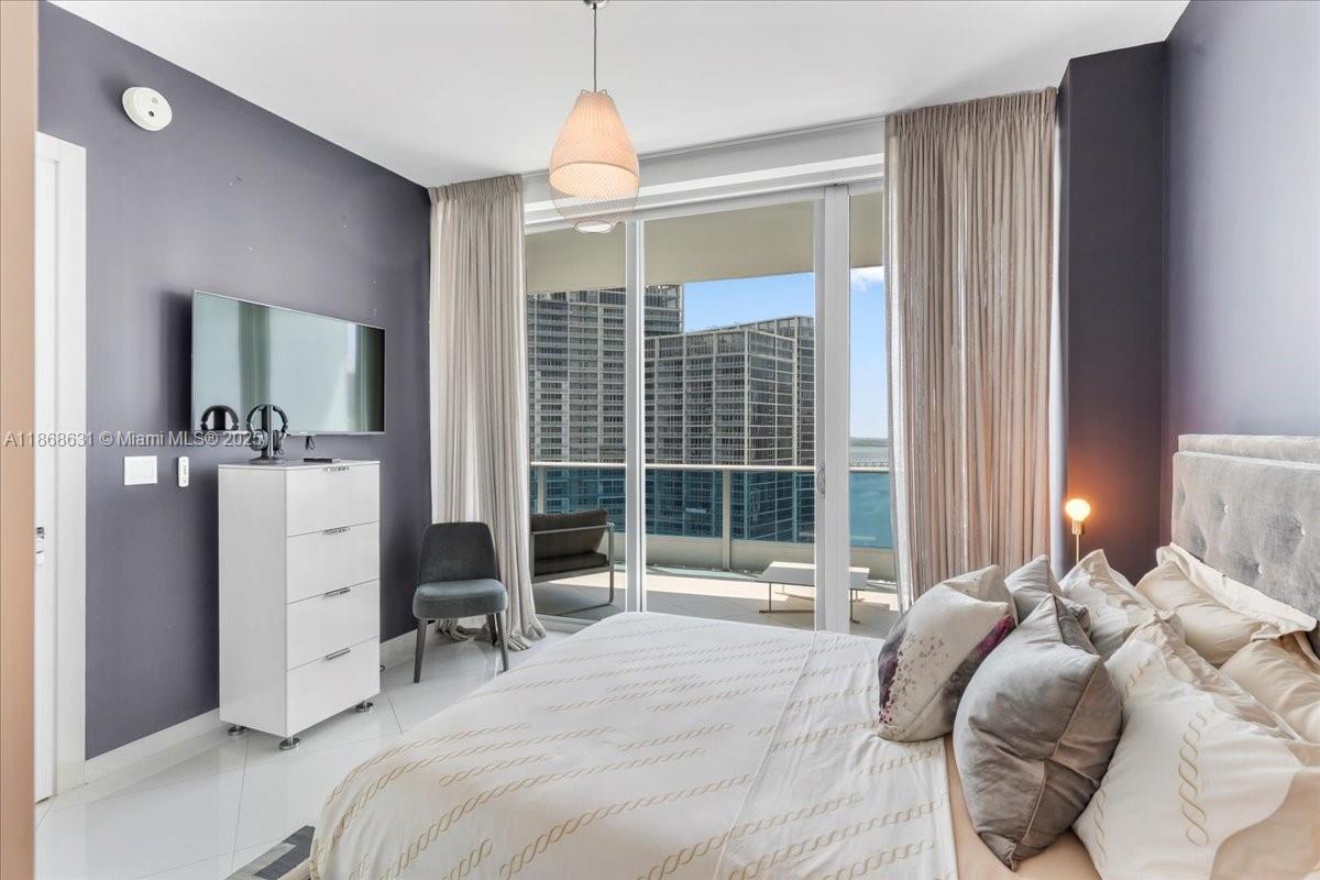 image Epic West Condo12