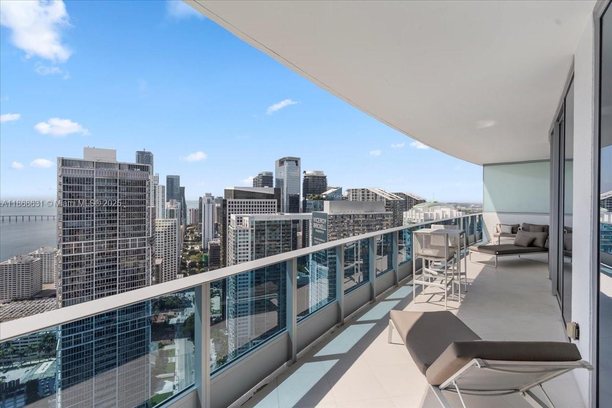 image Epic West Condo25