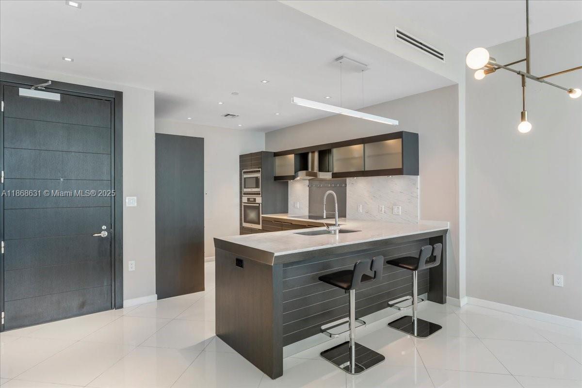 image Epic West Condo3