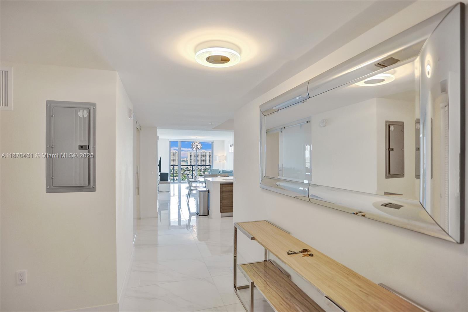 image Parque Towers Condo2
