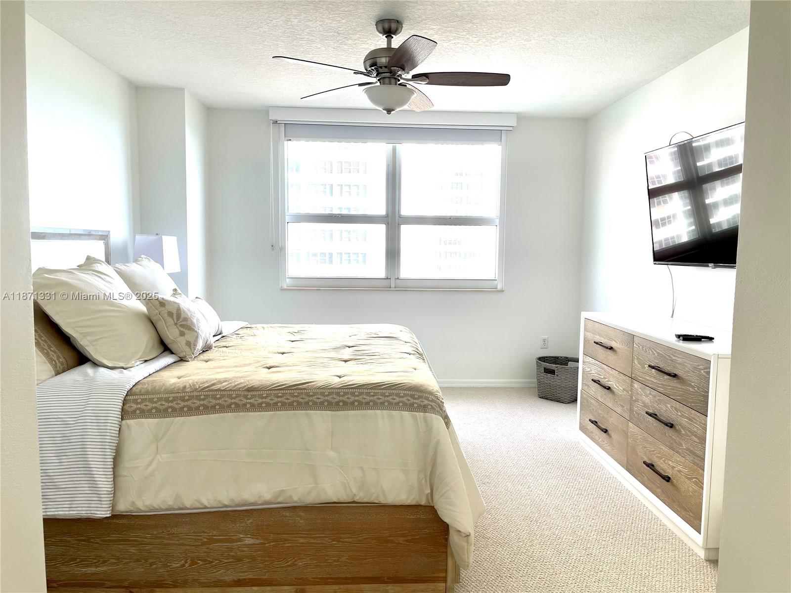 image 2080 S Ocean Dr10