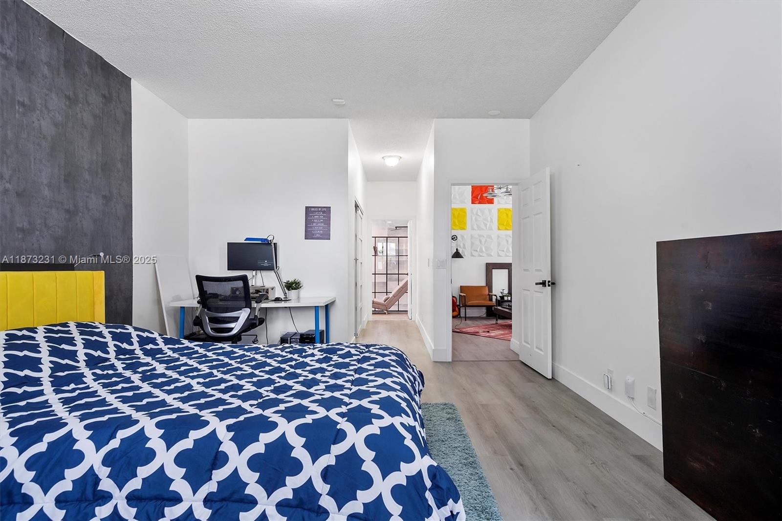 1572 NW 135th Ave Pembroke Pines, FL 33028