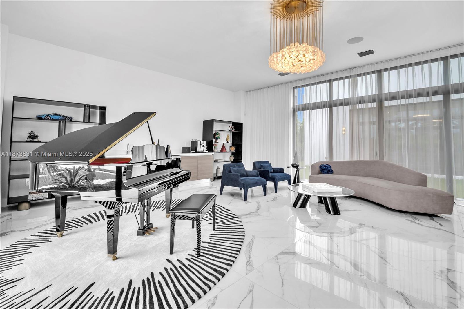 16572 S Botaniko Dr S Weston, FL 33326