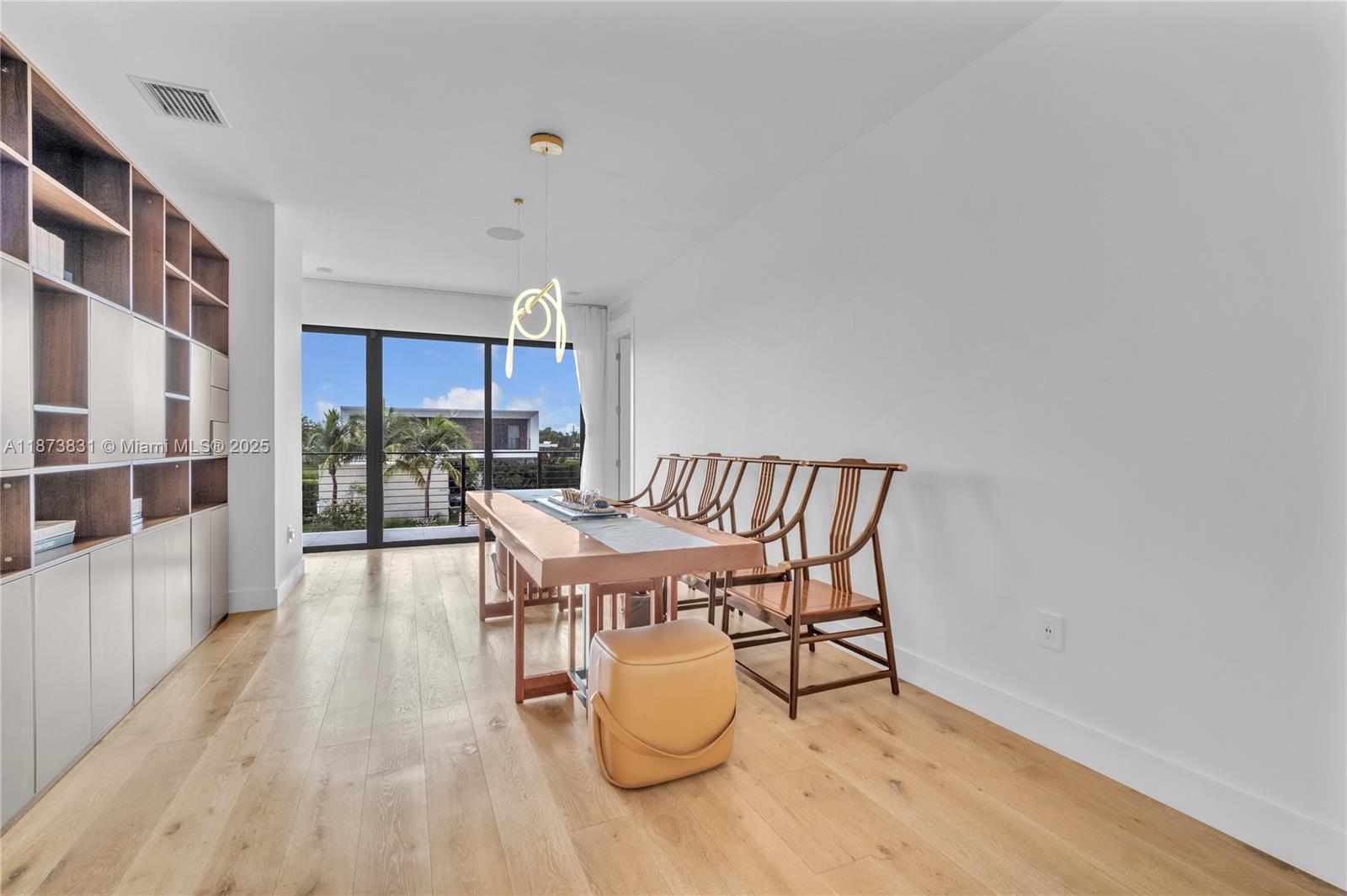 16572 S Botaniko Dr S Weston, FL 33326