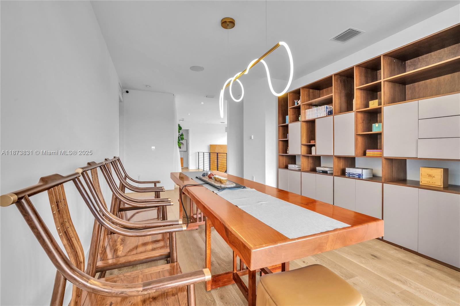 16572 S Botaniko Dr S Weston, FL 33326