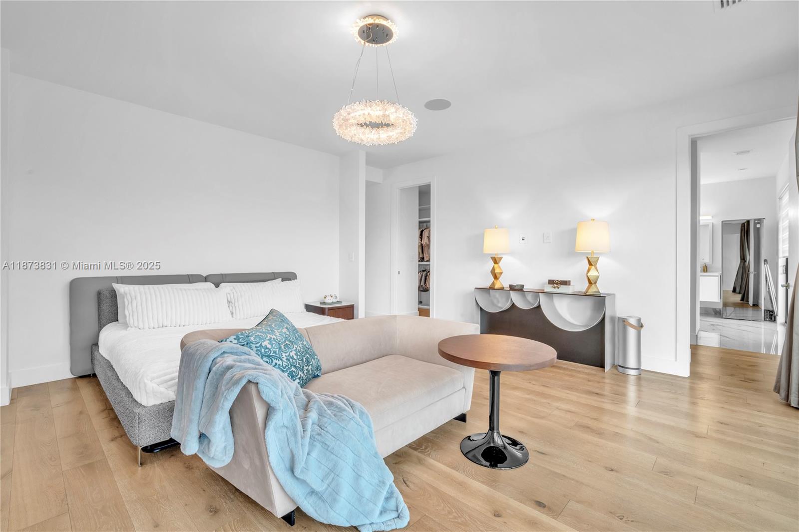 16572 S Botaniko Dr S Weston, FL 33326