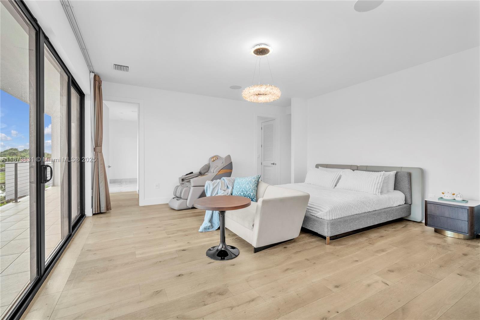 16572 S Botaniko Dr S Weston, FL 33326