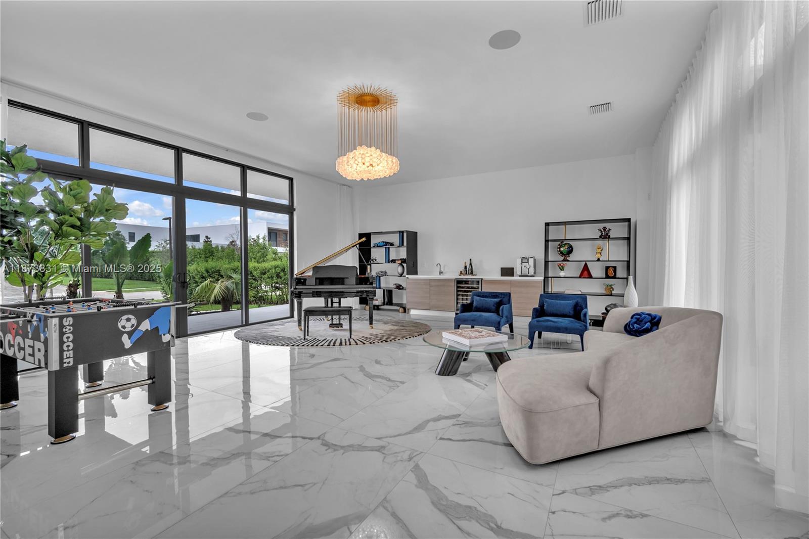 16572 S Botaniko Dr S Weston, FL 33326