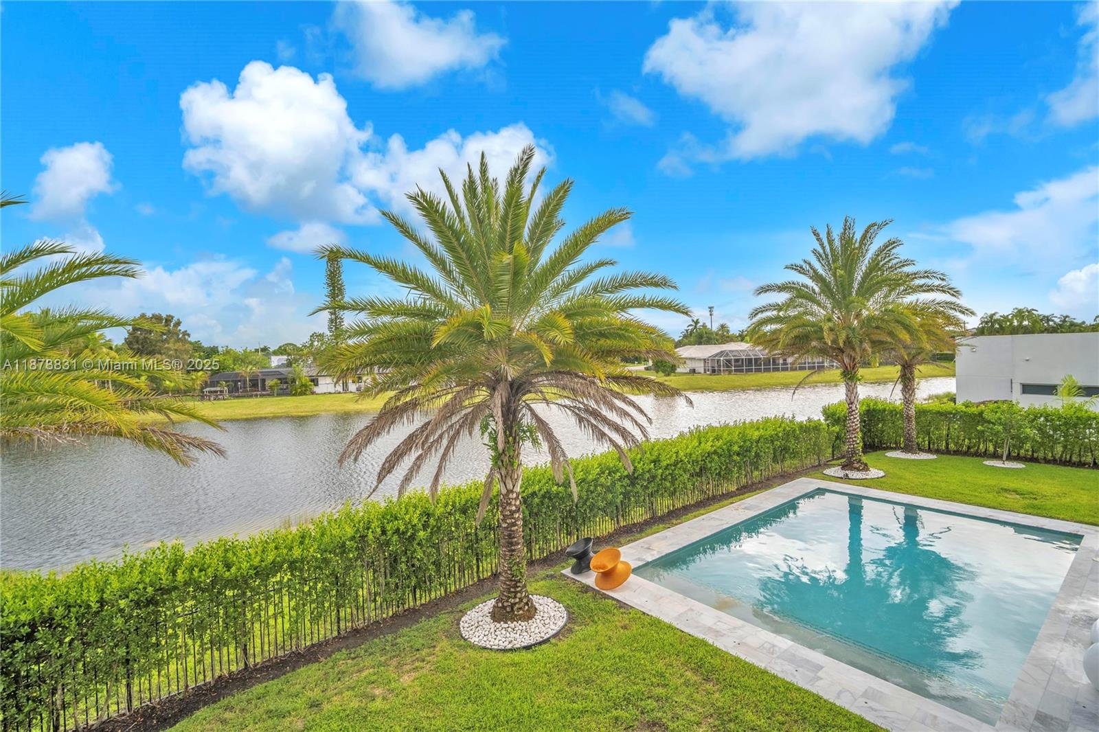 16572 S Botaniko Dr S Weston, FL 33326