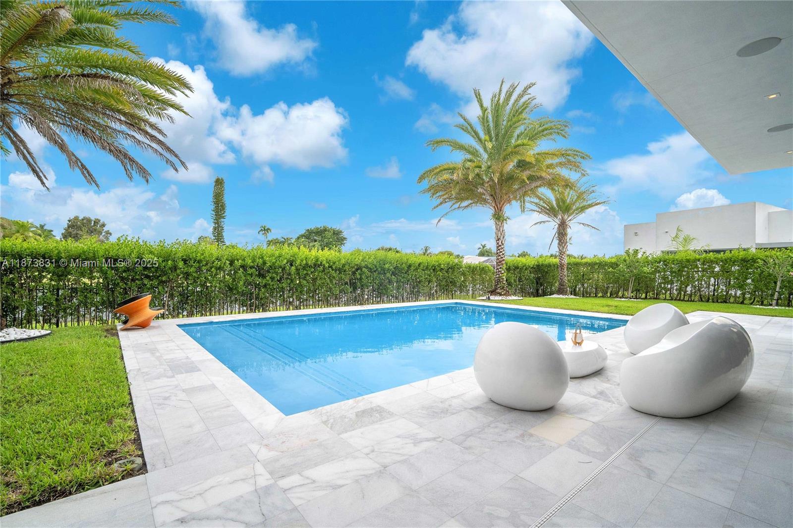 16572 S Botaniko Dr S Weston, FL 33326