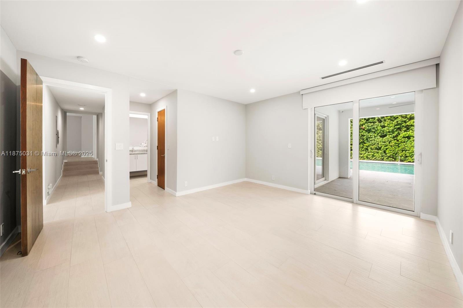 4380 Lake Rd Miami, FL 33137