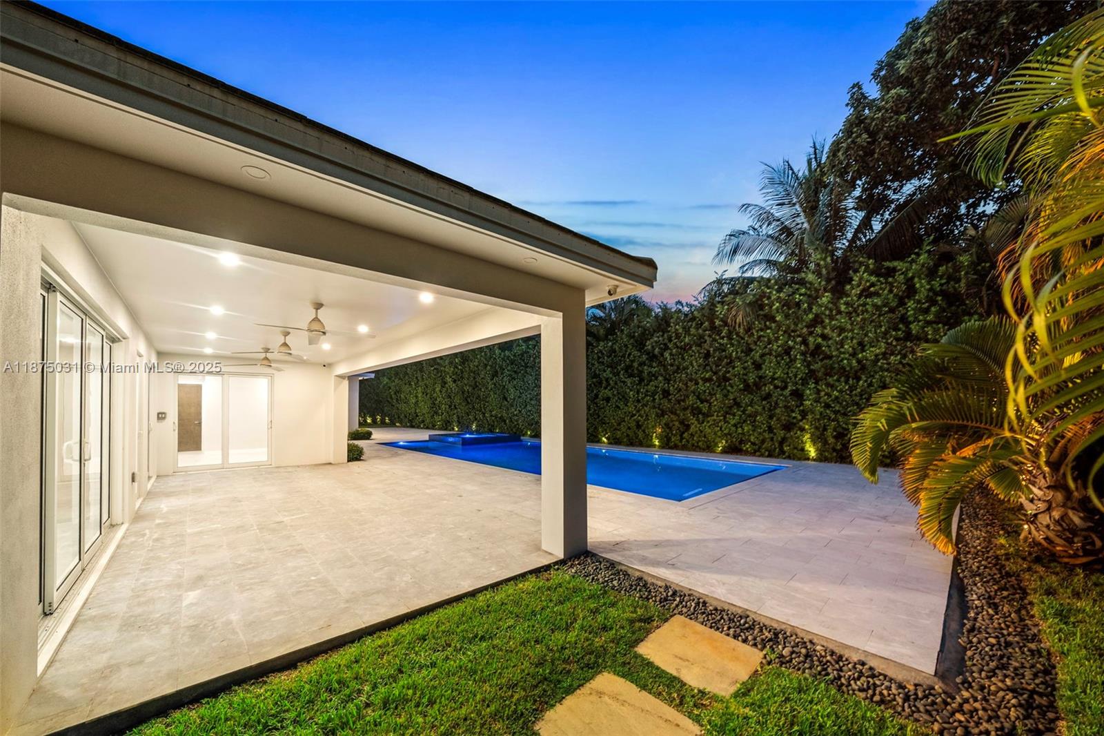 4380 Lake Rd Miami, FL 33137