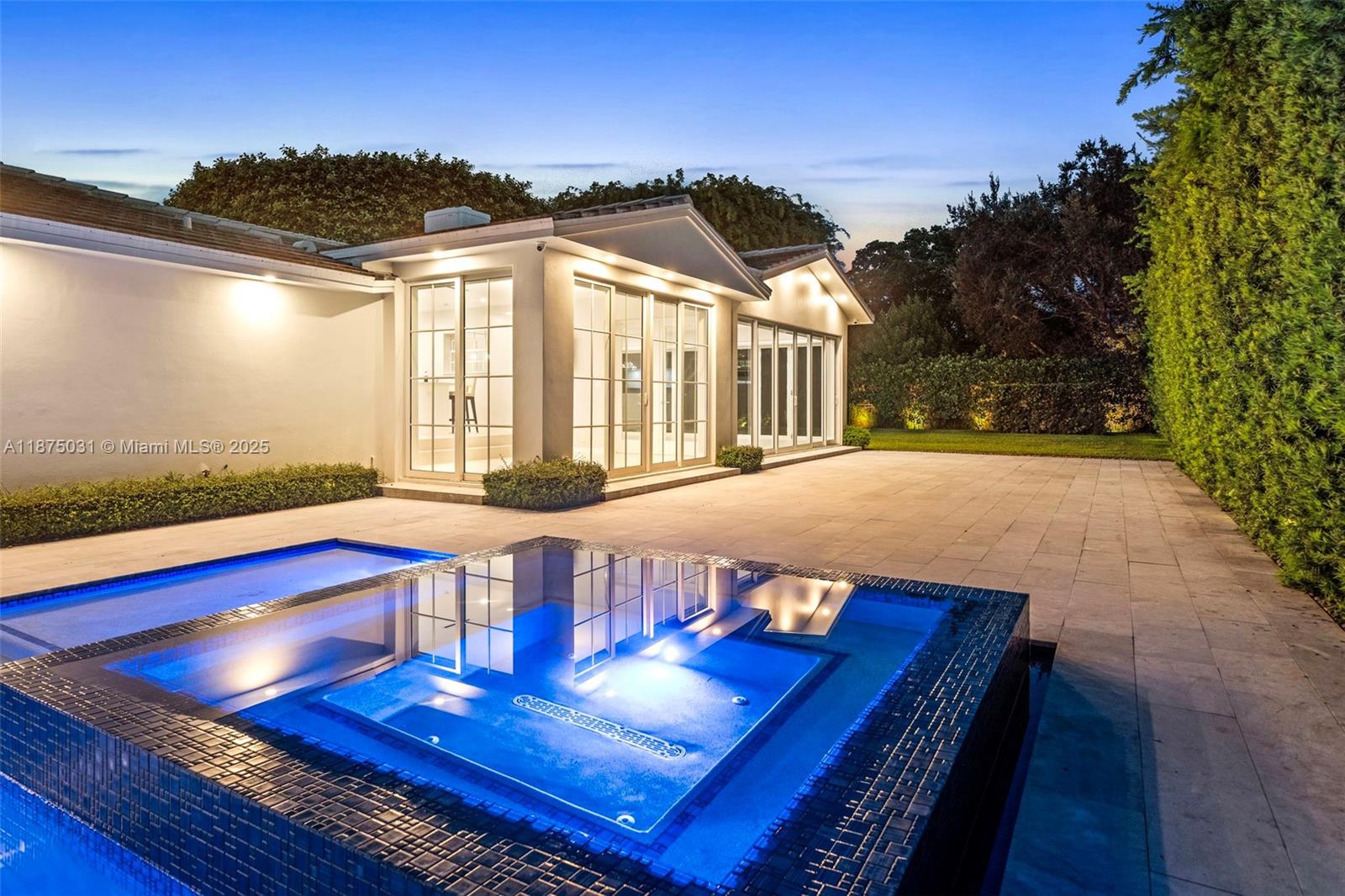 4380 Lake Rd Miami, FL 33137