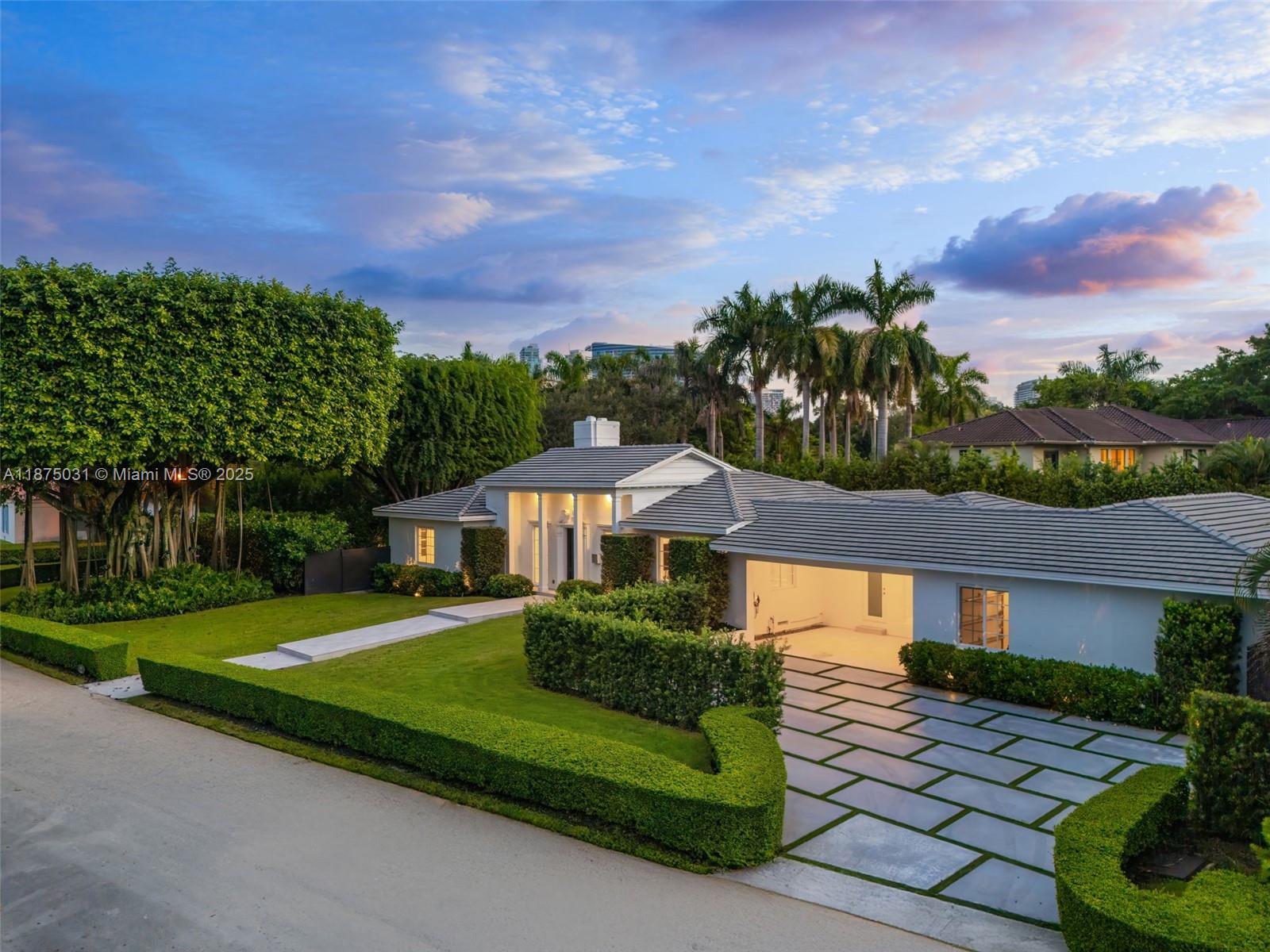 4380 Lake Rd Miami, FL 33137