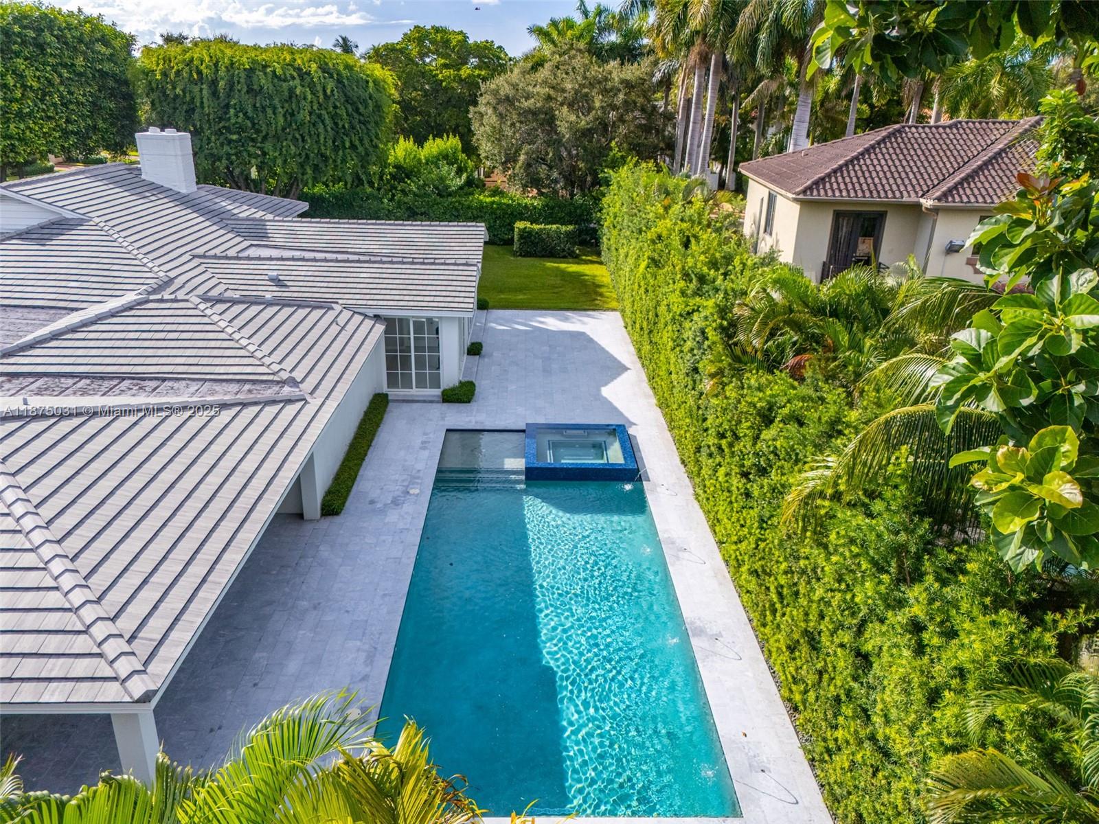 4380 Lake Rd Miami, FL 33137