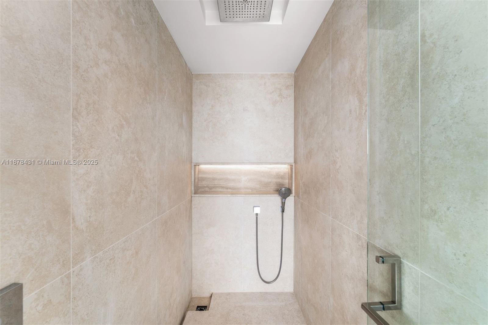 226 Ocean Dr #7F/7G Miami Beach, FL 33139