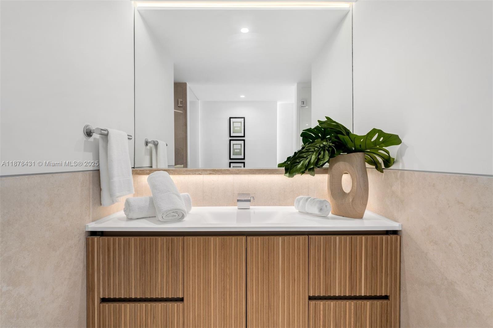 226 Ocean Dr #7F/7G Miami Beach, FL 33139