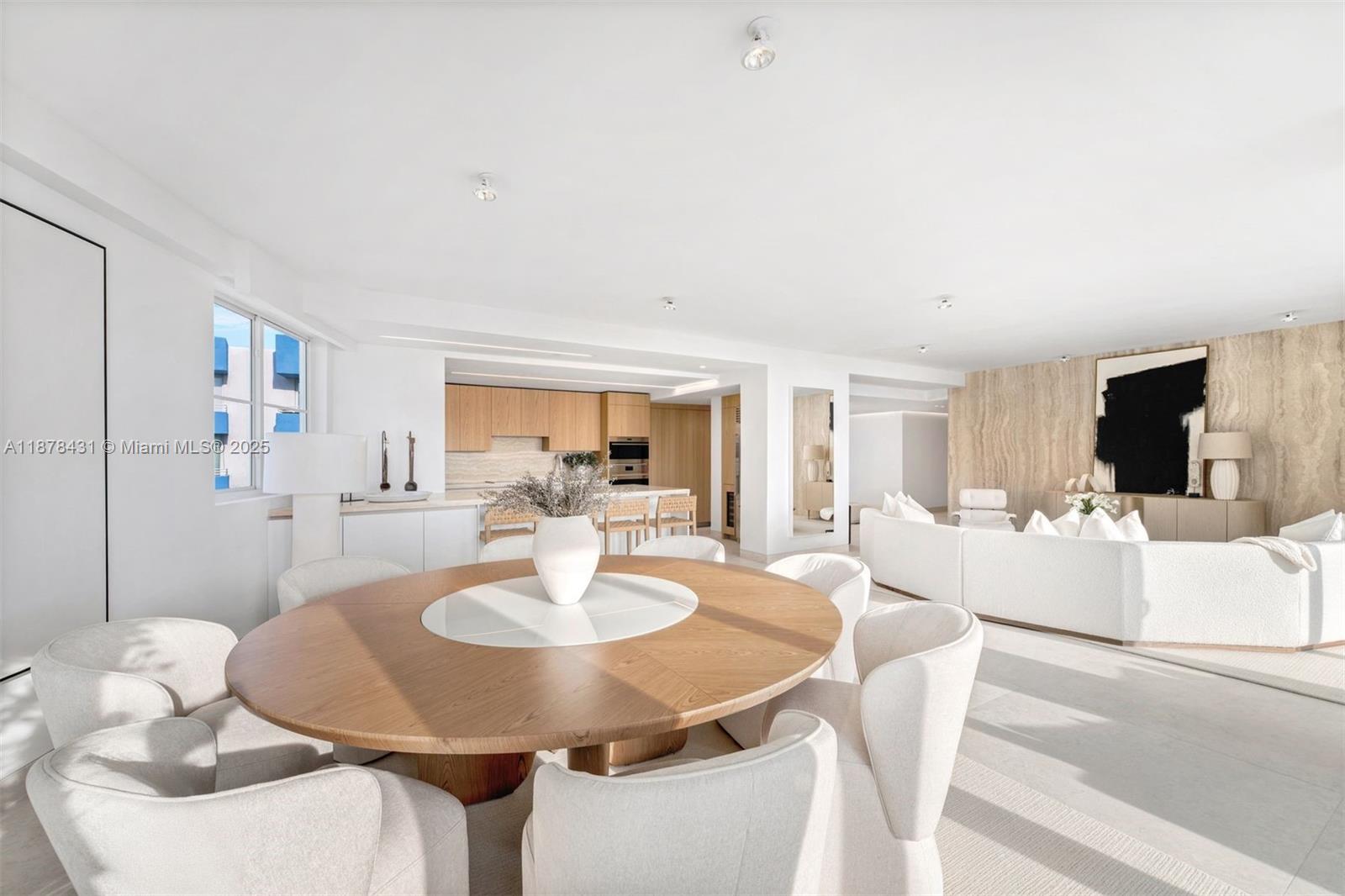 226 Ocean Dr #7F/7G Miami Beach, FL 33139