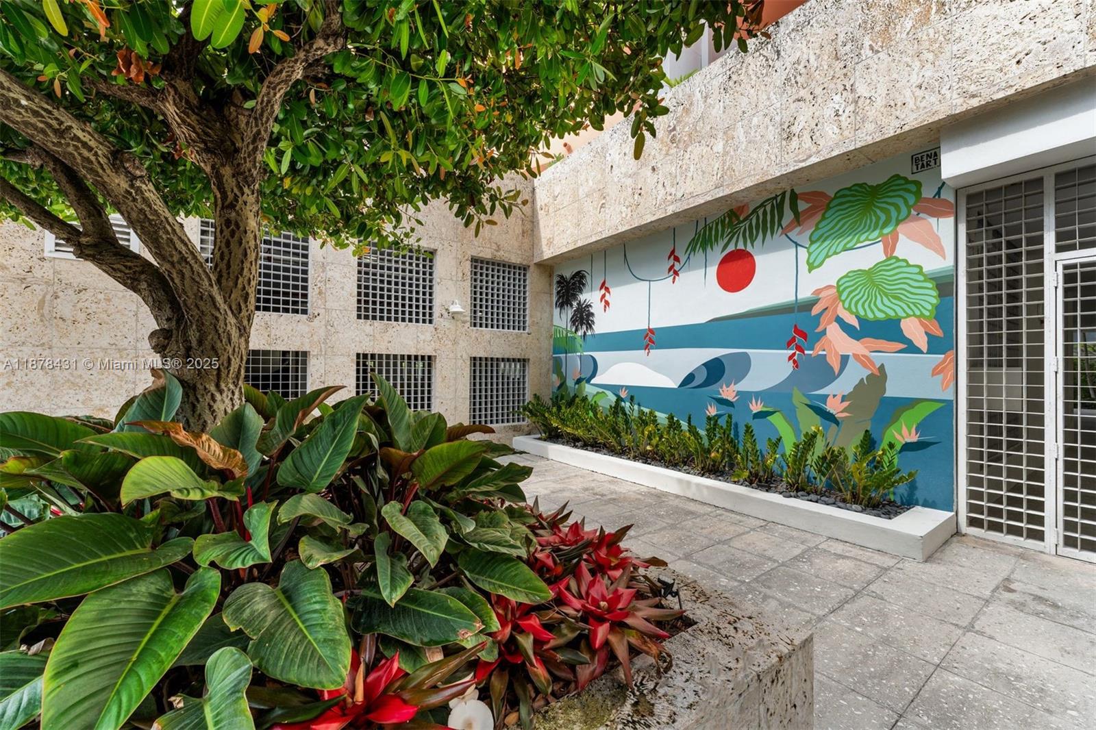 226 Ocean Dr #7F/7G Miami Beach, FL 33139