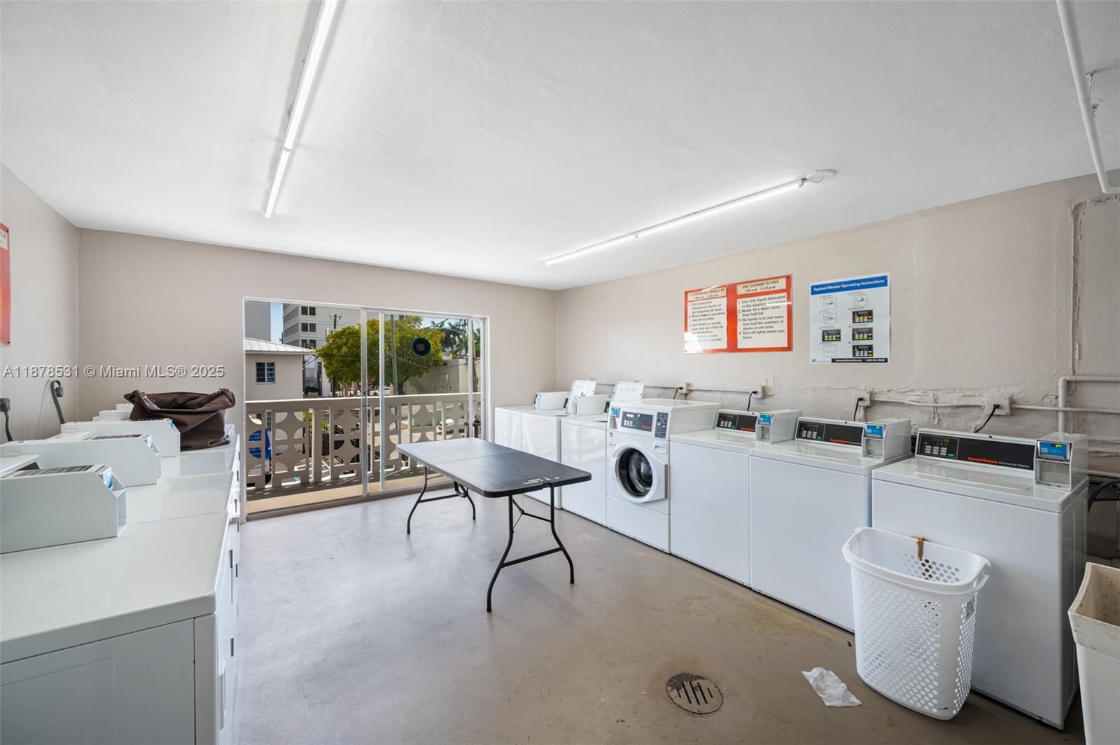 4141 Nautilus Dr #2F Miami Beach, FL 33140