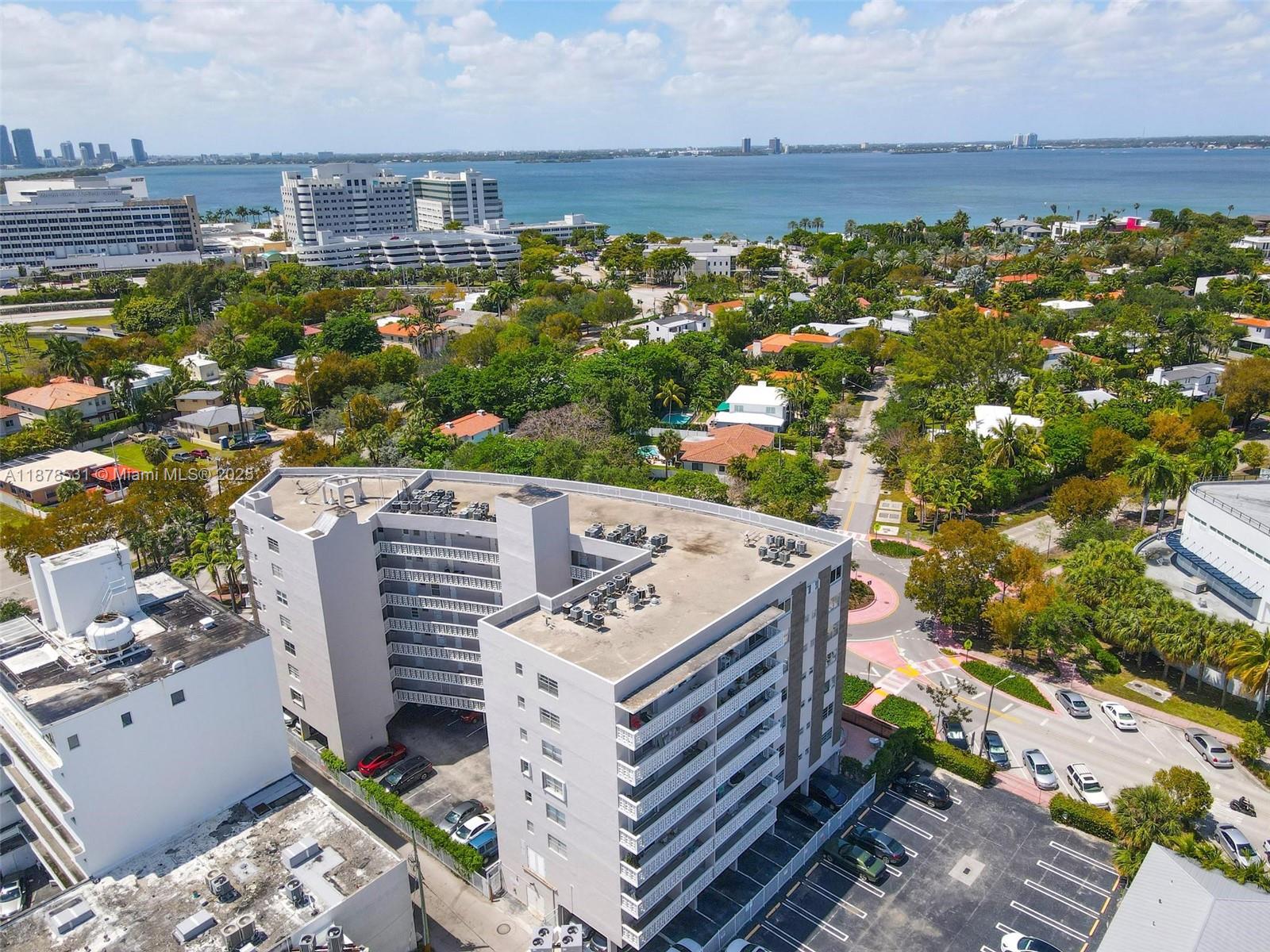 4141 Nautilus Dr #2F Miami Beach, FL 33140