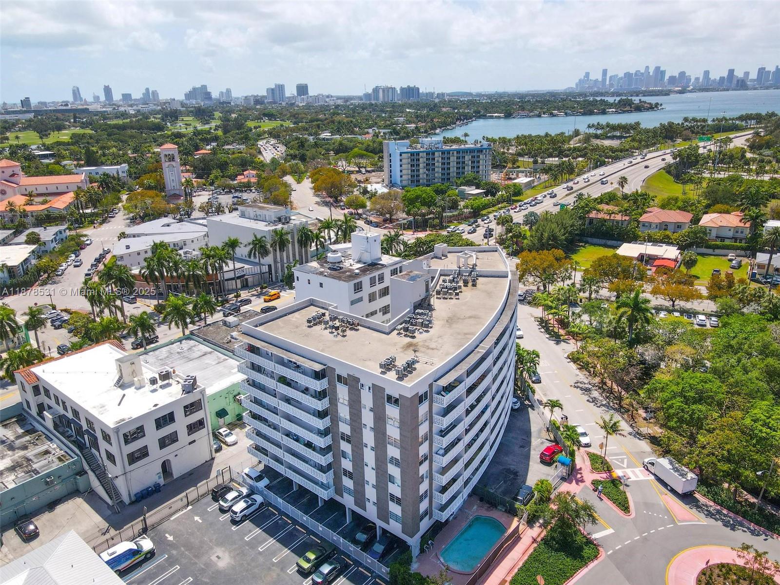 4141 Nautilus Dr #2F Miami Beach, FL 33140