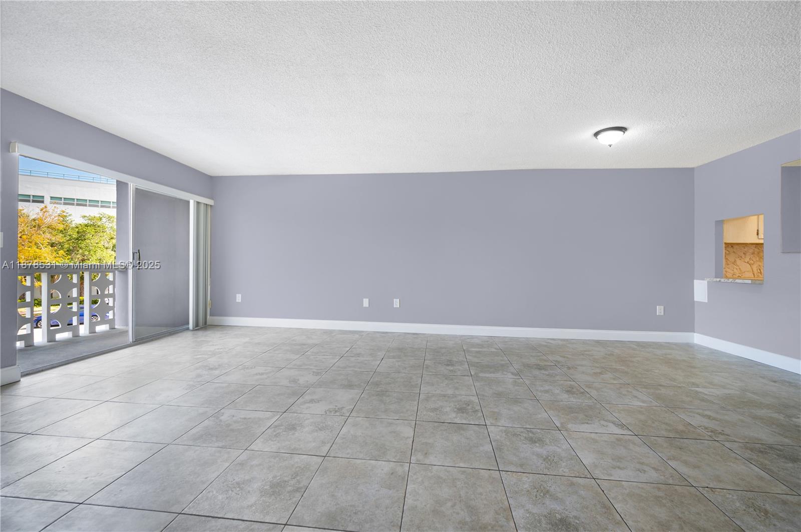 4141 Nautilus Dr #2F Miami Beach, FL 33140