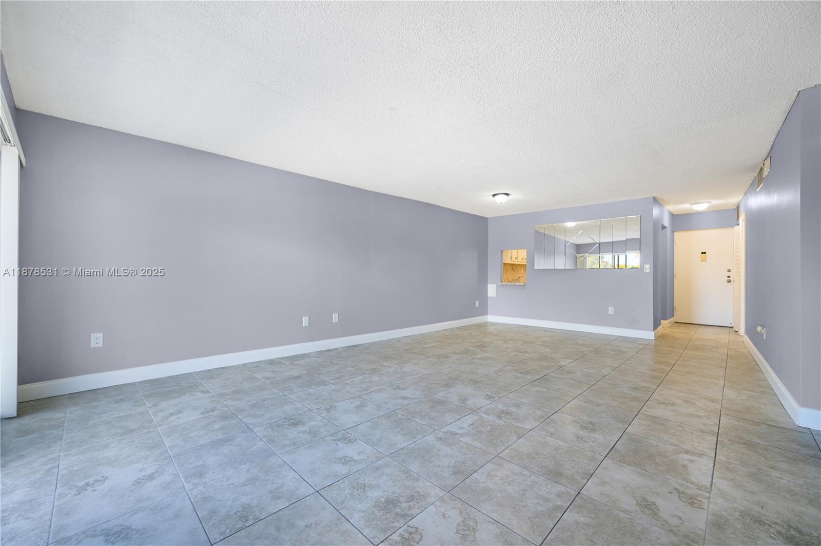 4141 Nautilus Dr #2F Miami Beach, FL 33140