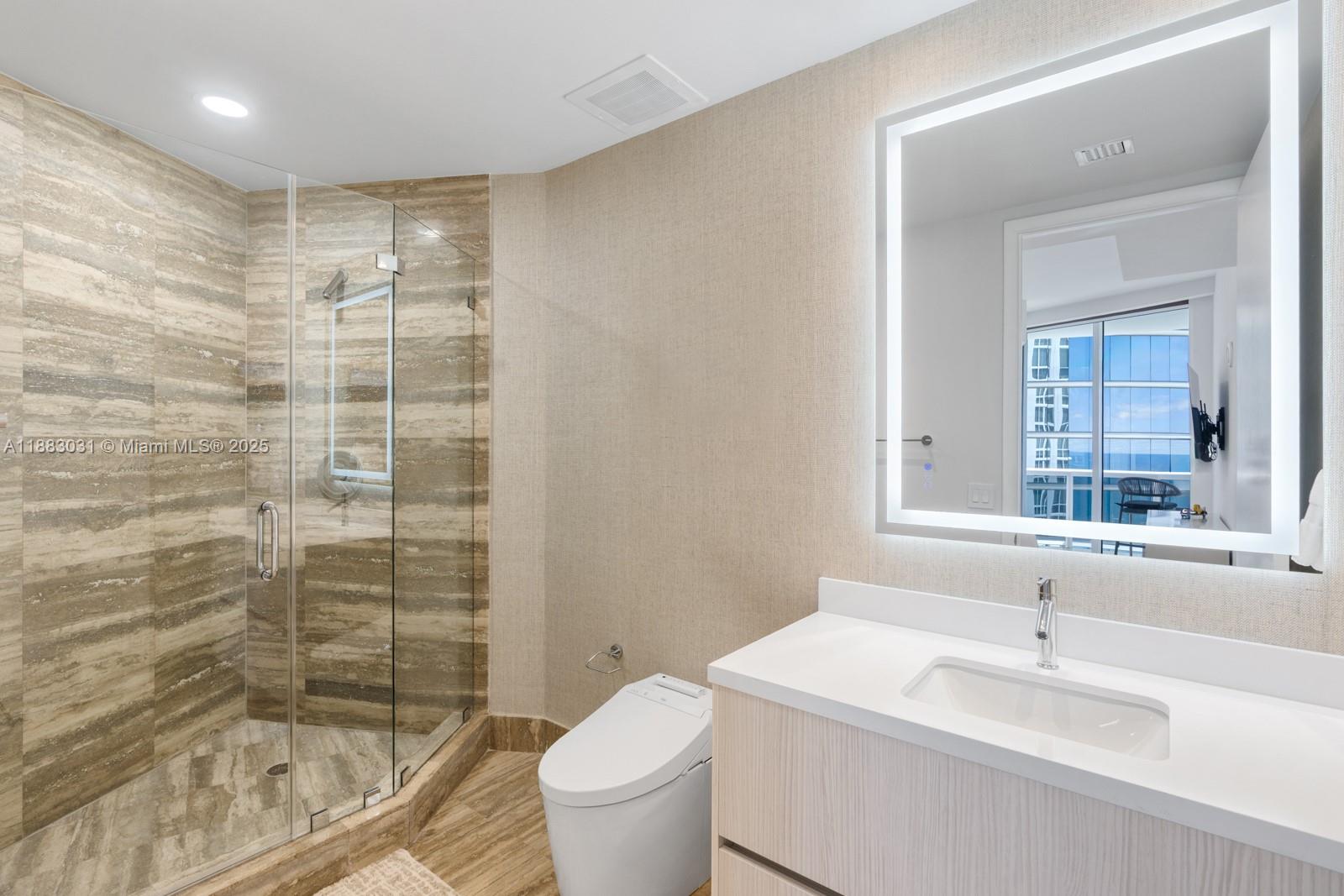 15811 Collins Ave #2907 Sunny Isles Beach, FL 33160