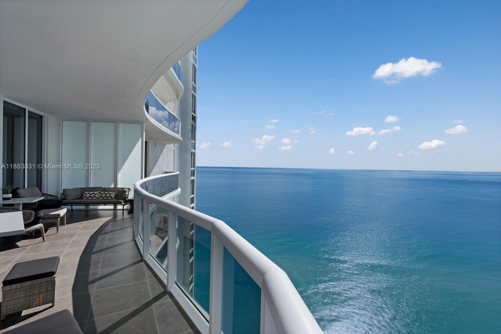 15811 Collins Ave #2907 Sunny Isles Beach, FL 33160