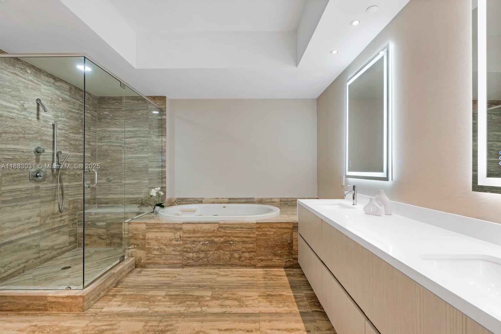 15811 Collins Ave #2907 Sunny Isles Beach, FL 33160