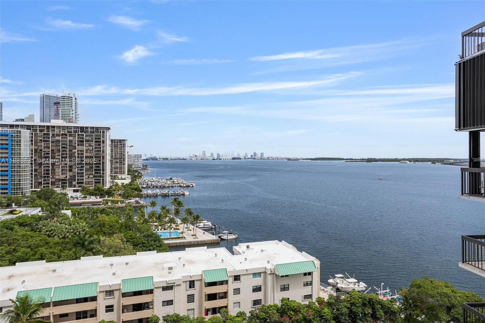 2333 Brickell Ave #1207