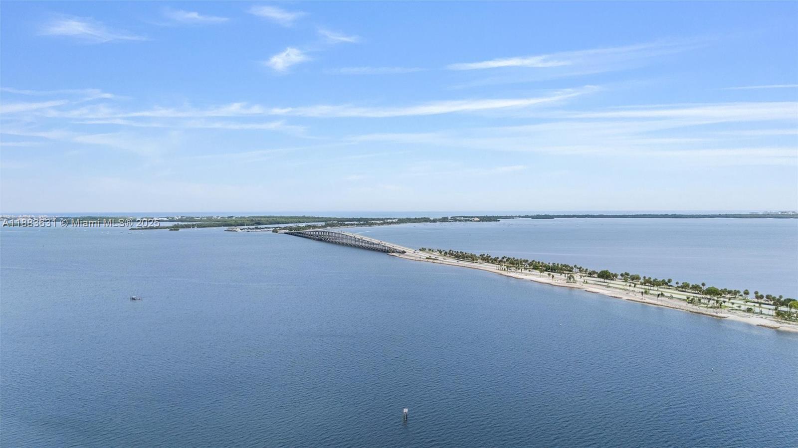 image Brickell Bay Club Condo28