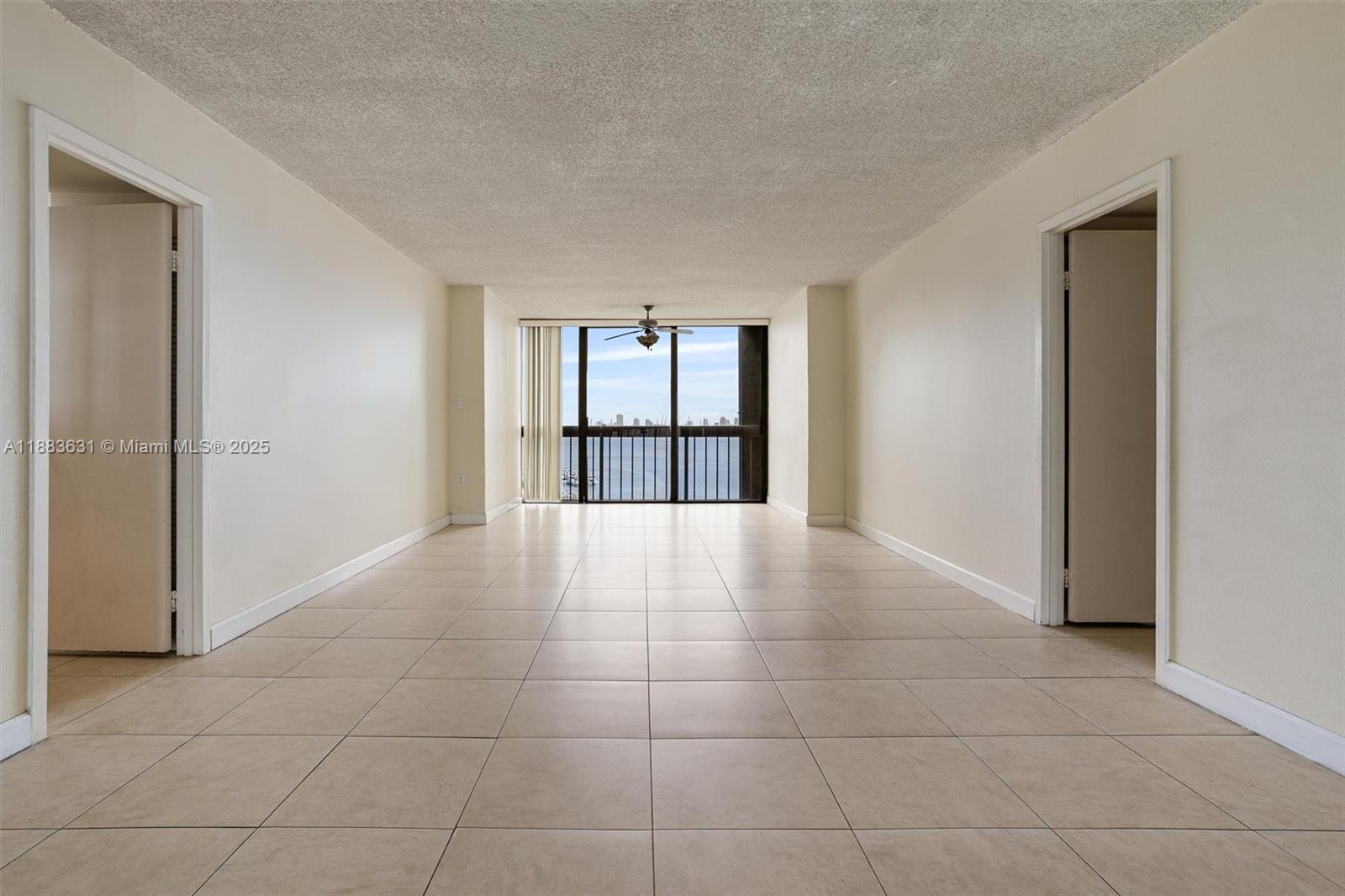 image Brickell Bay Club Condo6