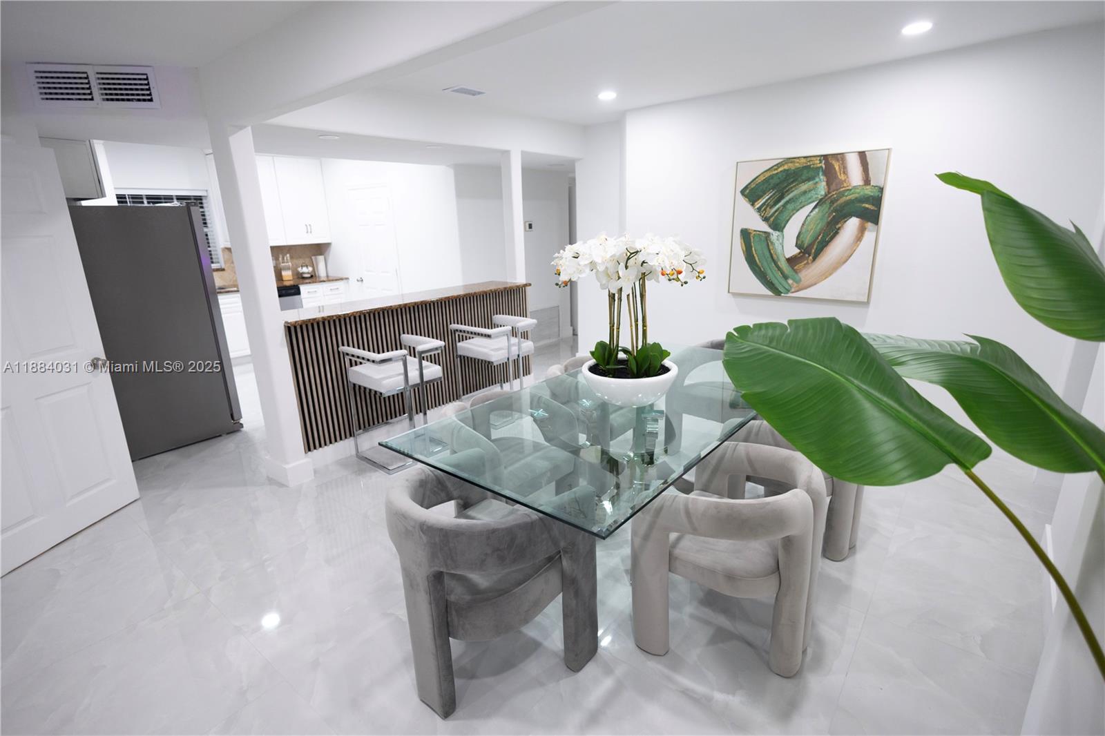 1435 Grant St #na Hollywood, FL 33020