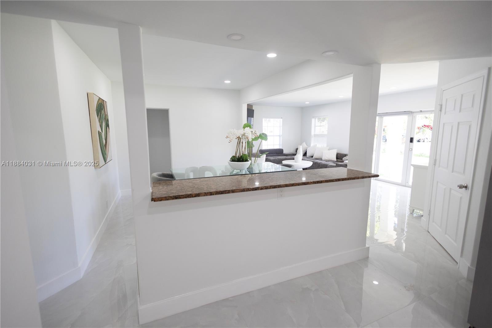 1435 Grant St #na Hollywood, FL 33020