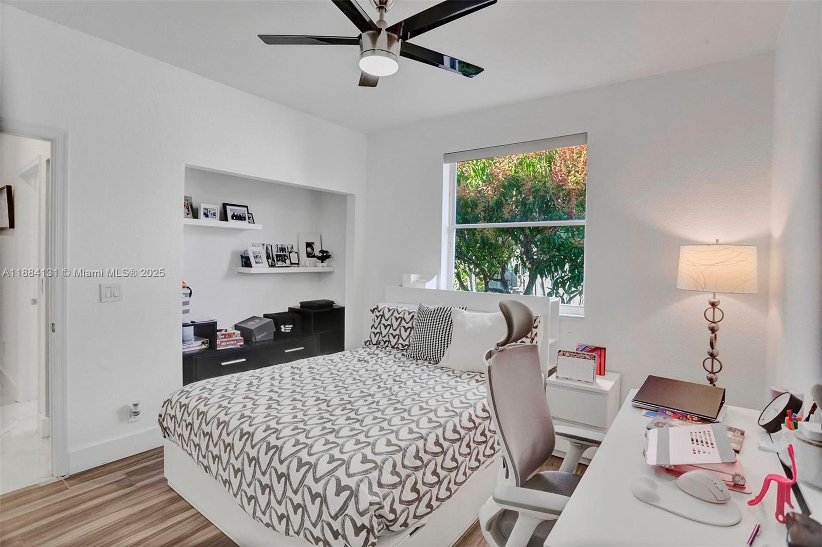 3772 Oak Rdg Cir Weston, FL 33331