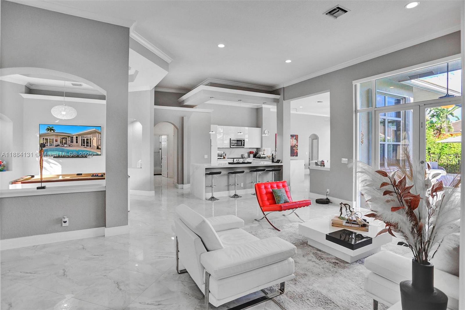 3772 Oak Rdg Cir Weston, FL 33331