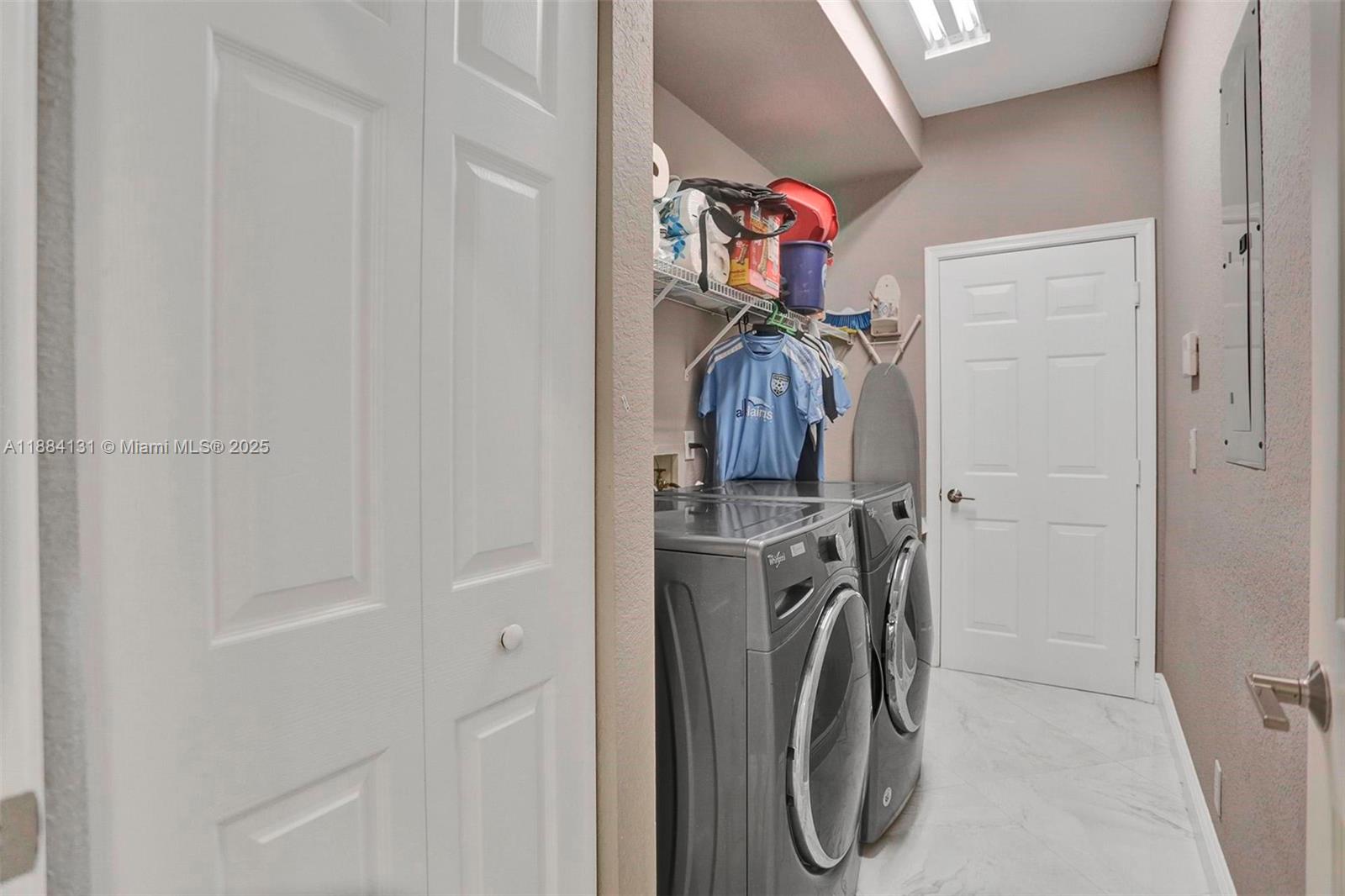 3772 Oak Rdg Cir Weston, FL 33331