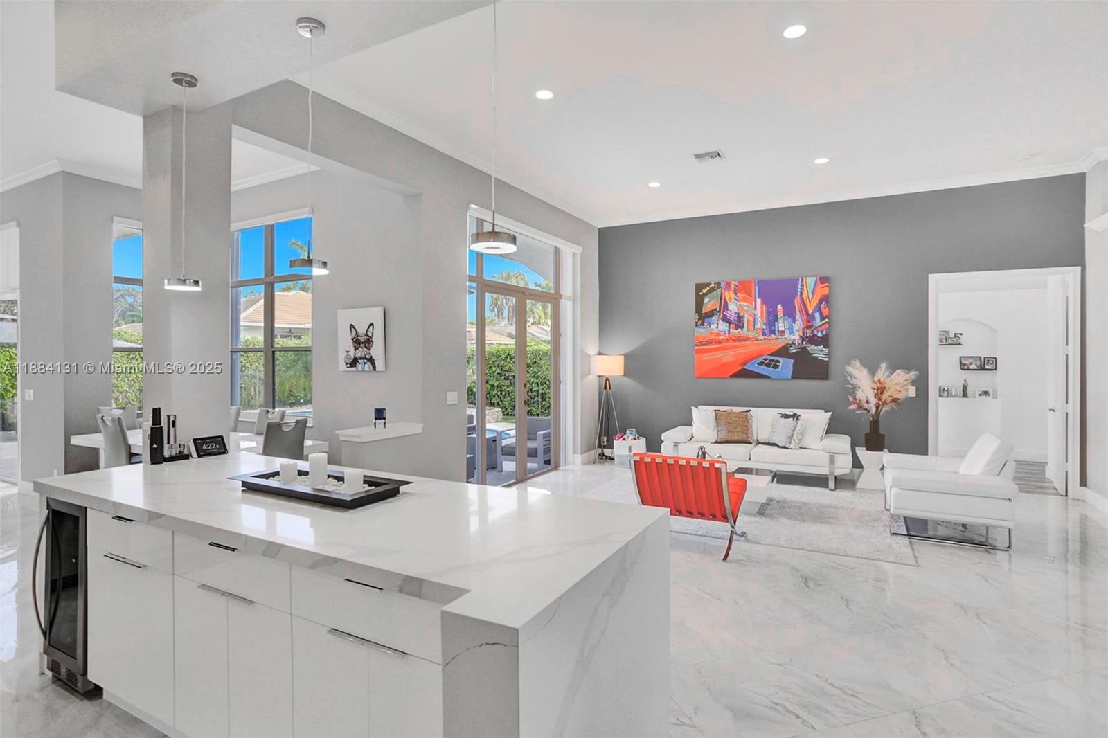 3772 Oak Rdg Cir Weston, FL 33331