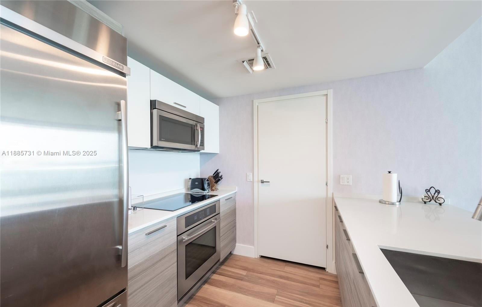 image Brickell House10