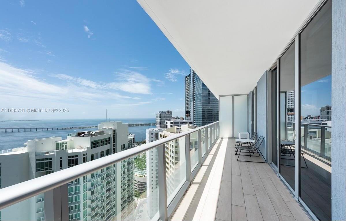 image Brickell House11