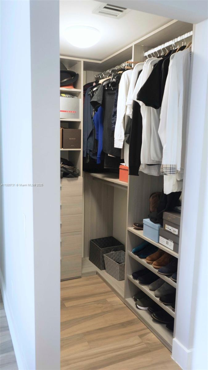 image Brickell House21