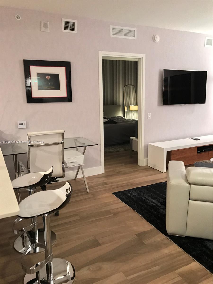 image Brickell House6