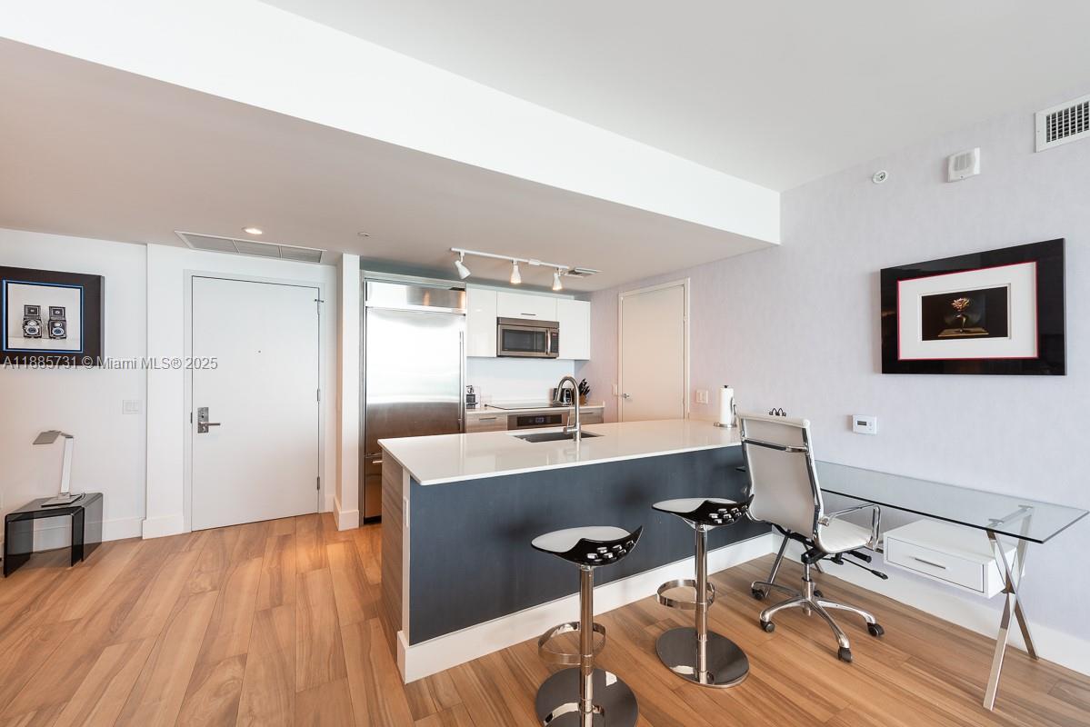 image Brickell House8