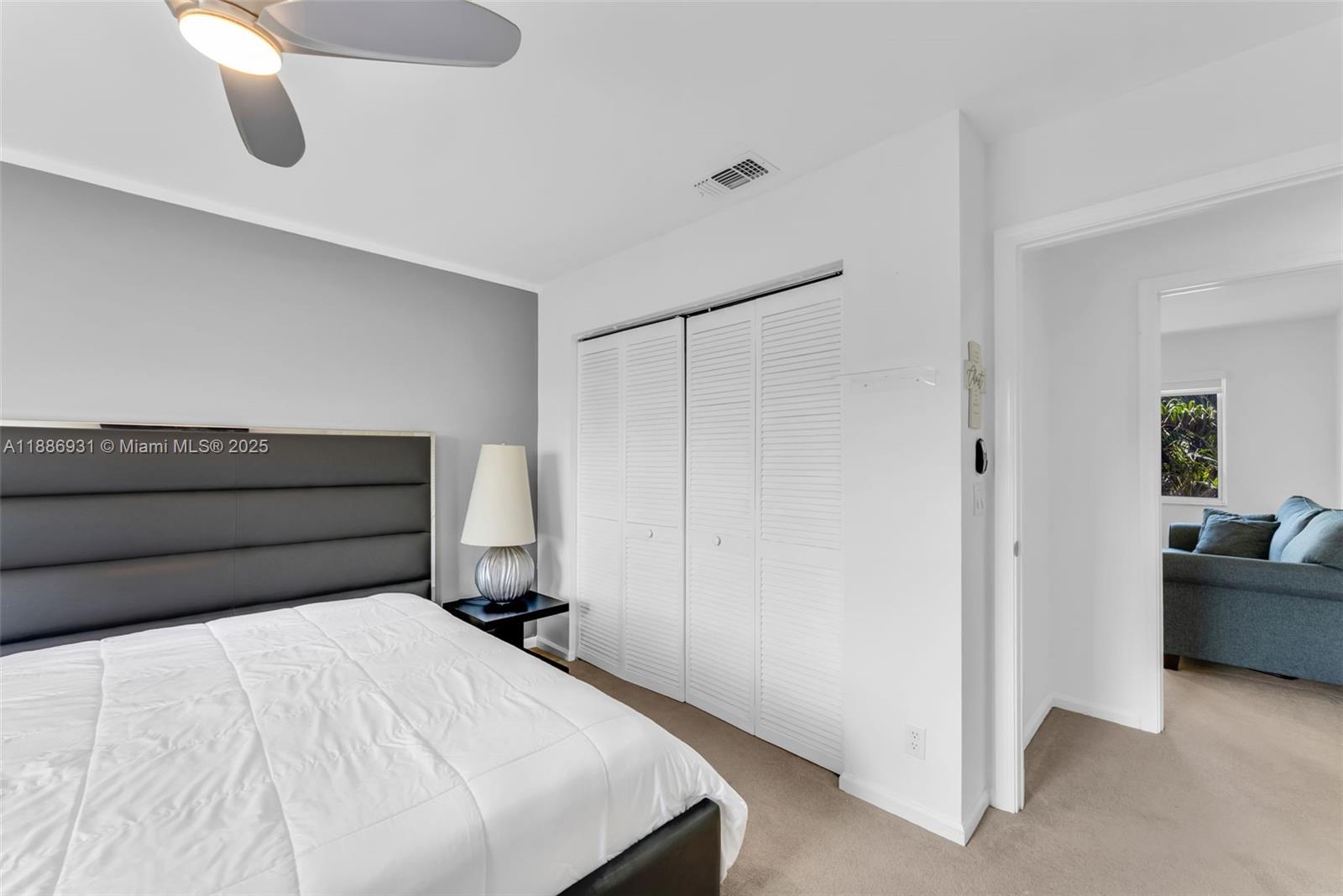 420 Montclaire Dr Weston, FL 33326